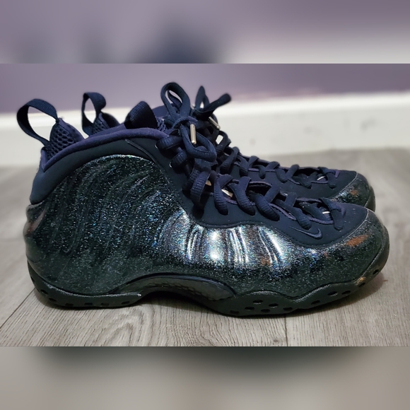 Nike Air Foamposite One Womens size 8.5 AA3963-400 - Picture 4 of 6